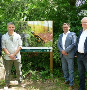 Neue Fotoserie „Botschafter der Wildnis“ im Zoo Vivarium eingeweiht